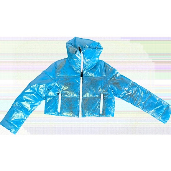 Canadian Club glossy-effect cropped High Neck puffer jacket Size Small - Picture 3 of 16